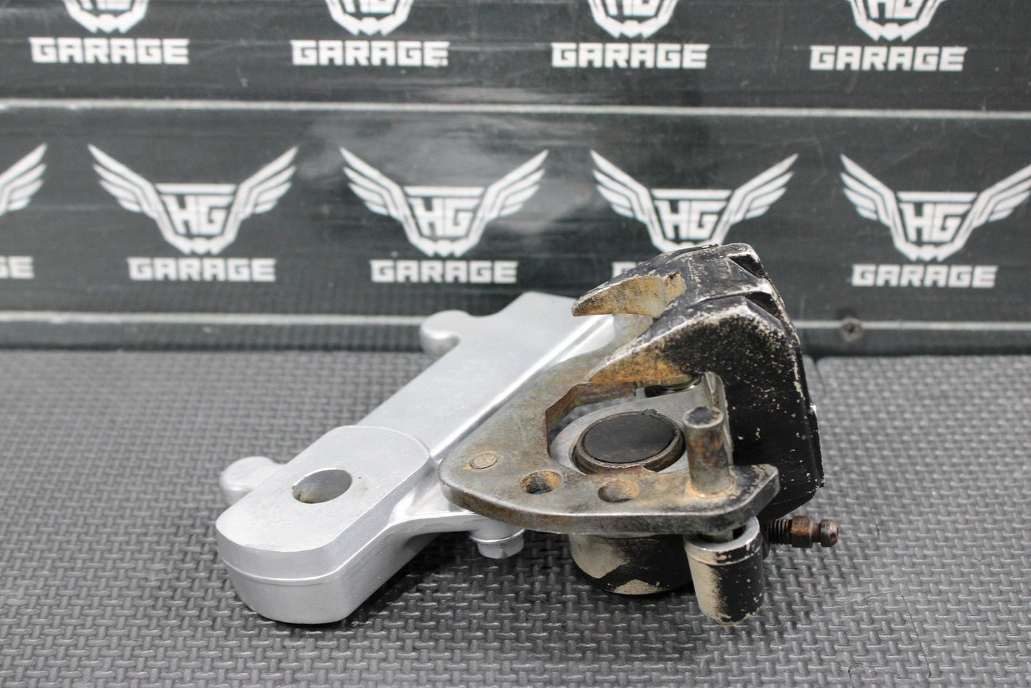 2001 SUZUKI RM80 OEM REAR BACK BRAKE CALIPER 69100 - 02B44 - 999 - hggarage