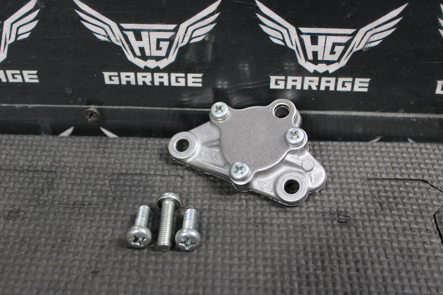 2000 HONDA XR50R OEM ENGINE MOTOR OIL PUMP 15100 - GBJ - 003 - hggarage