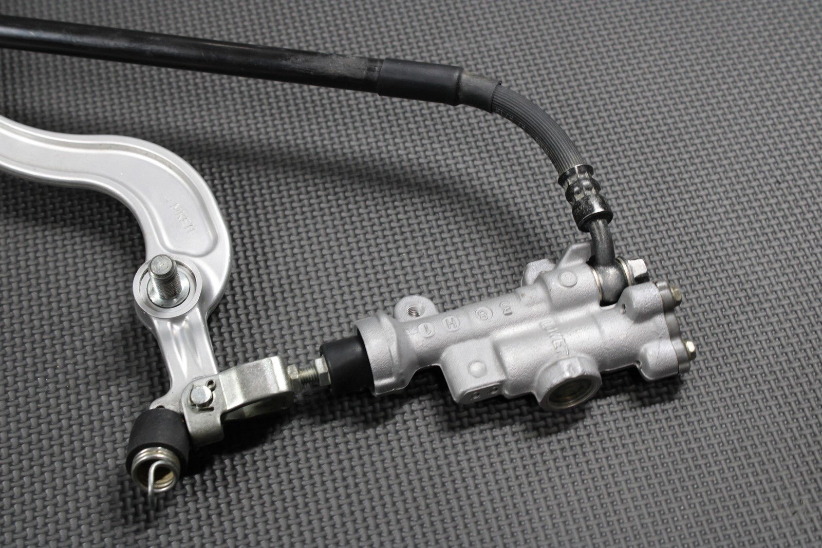 2019 HONDA CRF450RX OEM REAR BACK BRAKE CALIPER MASTER CYLINDER LEVER ASSEMBLY - hggarage