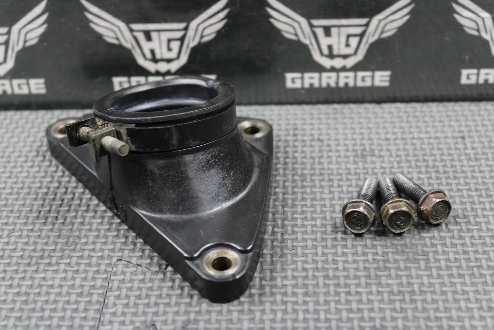 1991 HONDA 86 - 04 XR250R OEM CARB CARBURETOR JOINT INTAKE BOOT 16211 - KT1 - 013 - hggarage