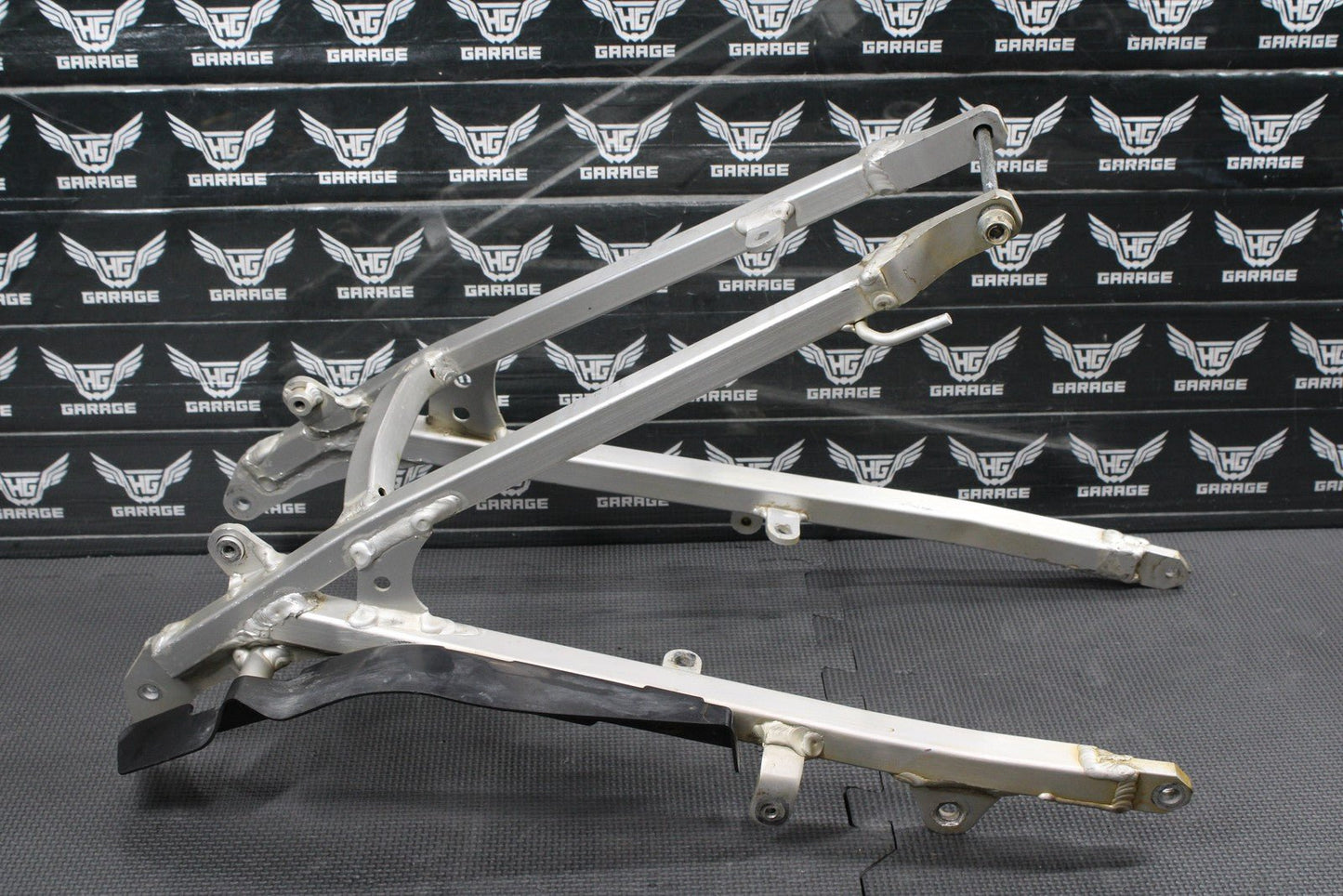 2000 SUZUKI 00 - 04 DRZ400 OEM REAR BACK SUB FRAME SUBFRAME 41200 - 29F00 - hggarage