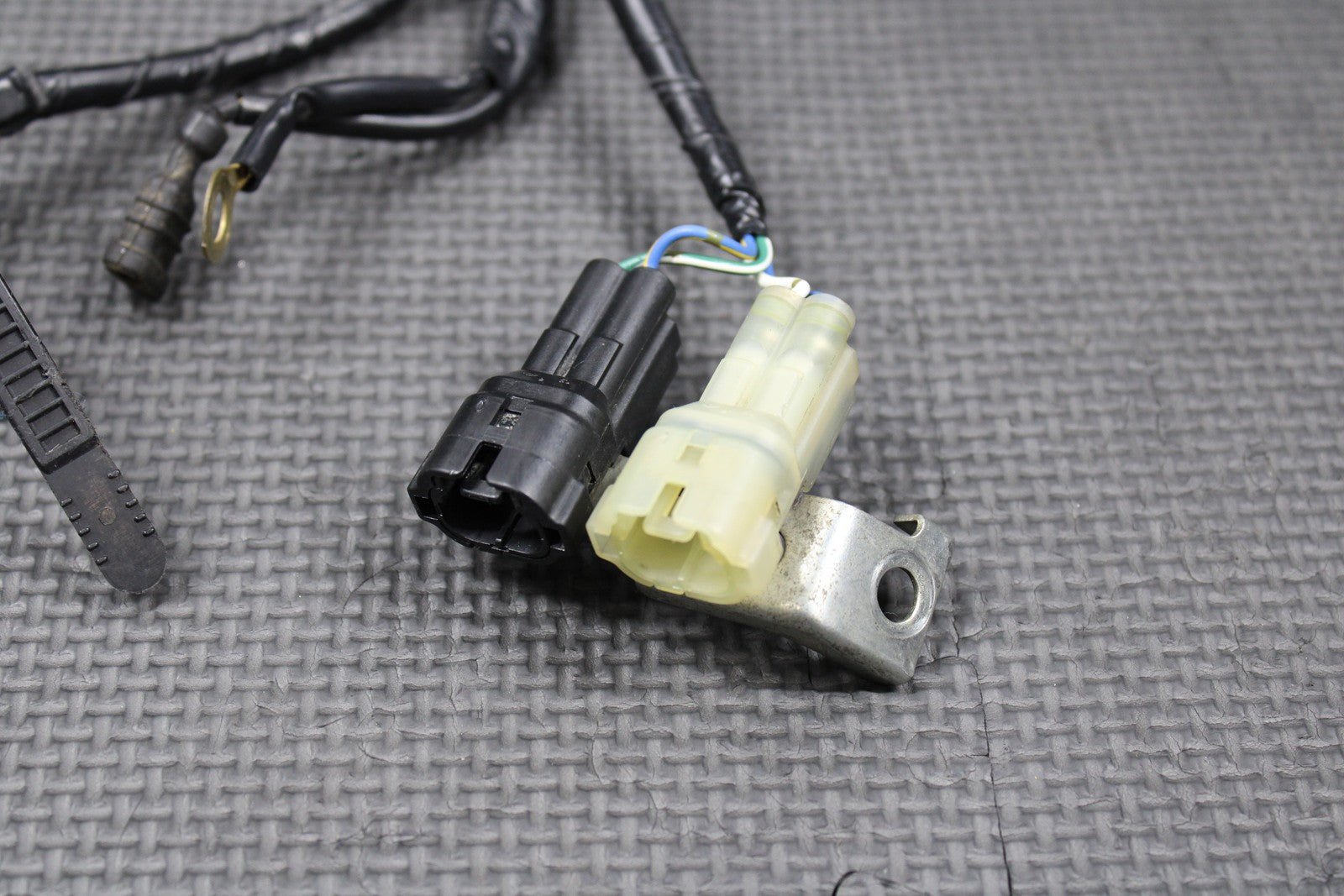 2005 2006 HONDA CRF450R OEM MAIN CHASSIS WIRE WIRING HARNESS LOOM 32100 - MEN - 710 - hggarage