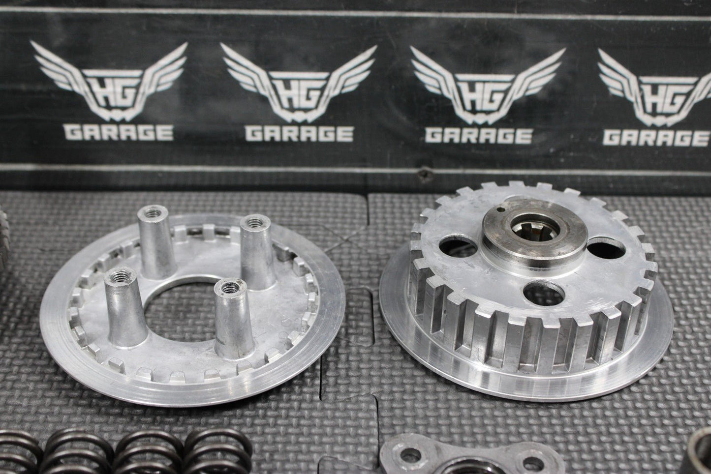 1991 87 - 95 HONDA CR80R OEM COMPLETE CLUTCH W PLATES BASKET HUB 22100 - GC4 - 600 - hggarage