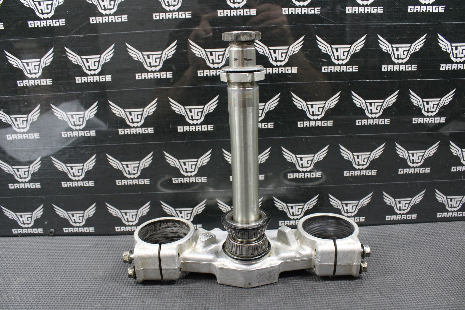 1999 SUZUKI 99 - 00 RM125 RM250 OEM FRONT FORKS CLAMP LOWER TRIPLE TREE STEM - hggarage