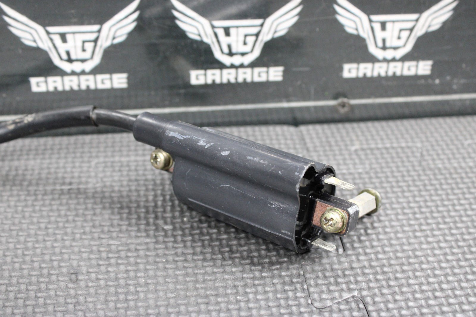 2005 SUZUKI DR200SE OEM IGNITION COIL SPLARK PLUG BOOT 33410 - 05350 - hggarage