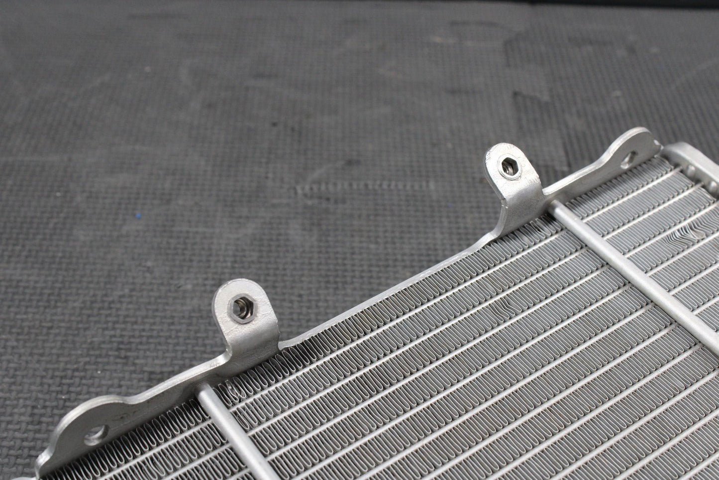 2013 HUSQVARNA TE511 OEM ENGINE LEFT SIDE MOTOR COOLING COOLER RADIATOR 8000H741 - hggarage