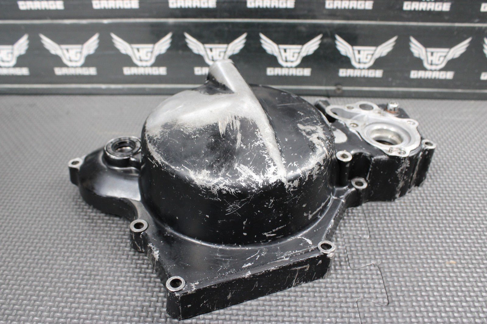 1991 86 - 95 HONDA CR80R OEM ENGINE MOTOR SIDE CLUTCH COVER 11330 - GS2 - 405 - hggarage