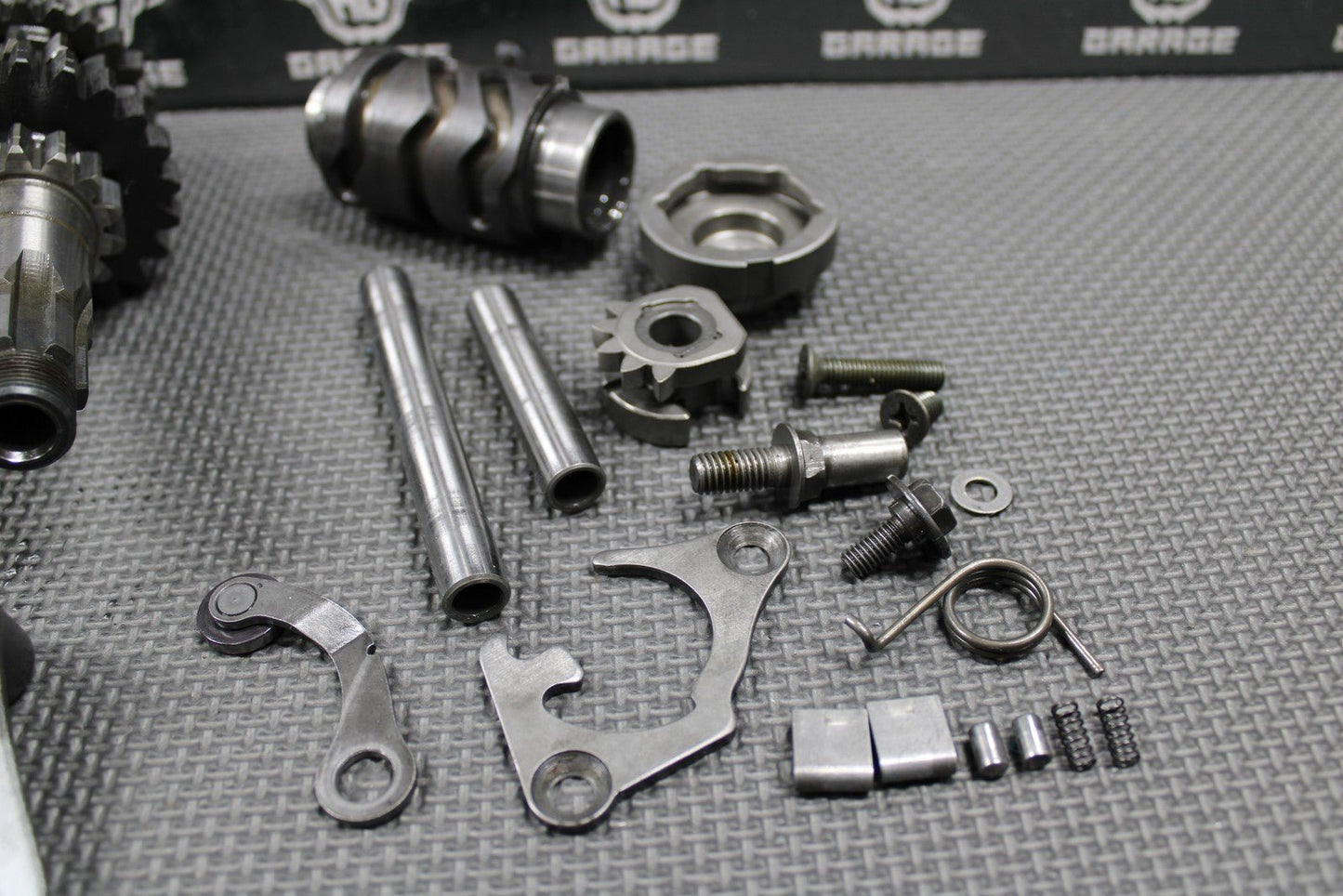 1995 SUZUKI RMX250 OEM ENGINE TRANSMISSION TRANNY GEARS GEARBOX SHIFT FORKS DRUM - hggarage