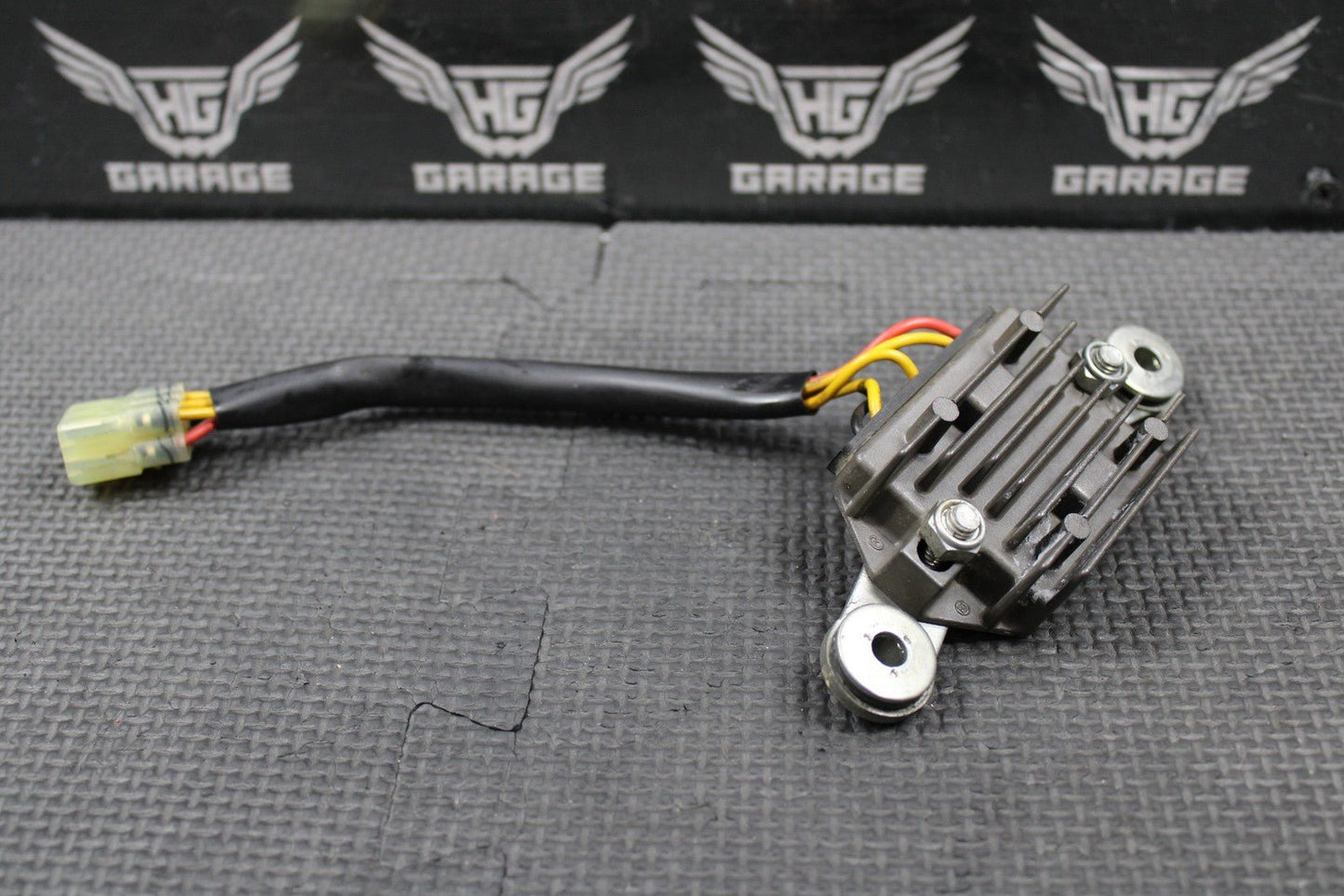2012 KAWASAKI KX450F OEM RECTIFIER VOLTAGE REGULATOR WIRING 21066 - 0711 GOOD! - hggarage