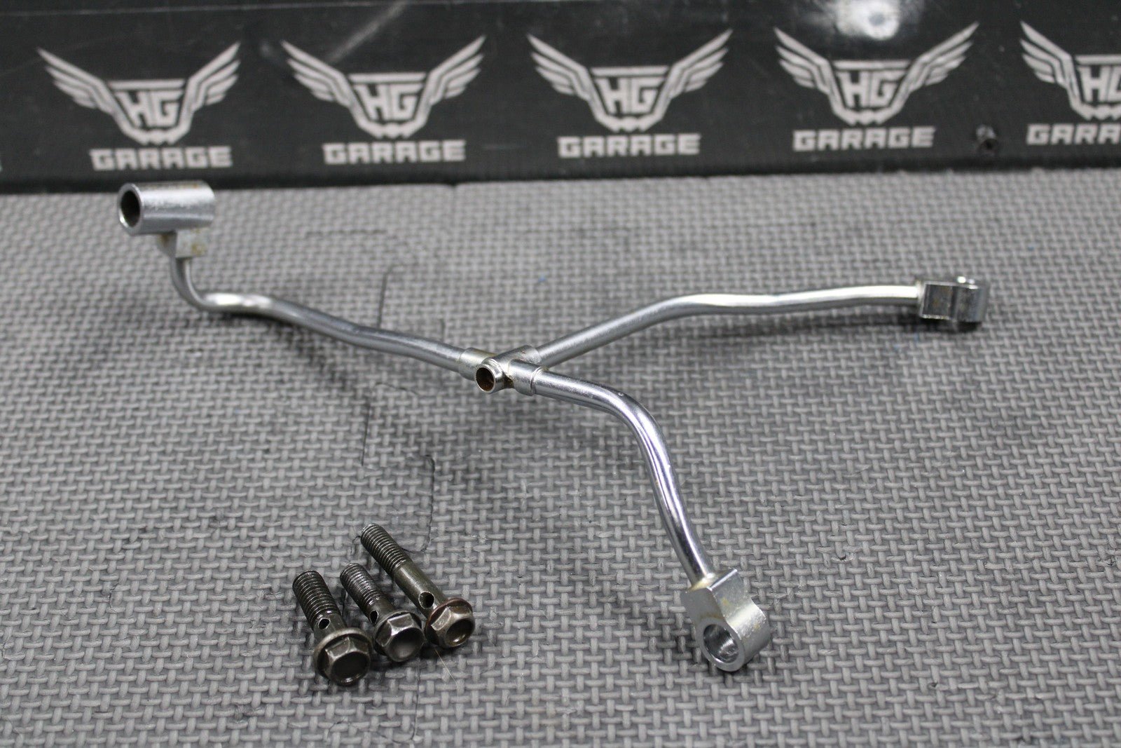 1991 HONDA 88 - 95 XR250R OEM ENGINE MOTOR OIL PASSAGE LINE PIPE 11335 - KV6 - 000 - hggarage