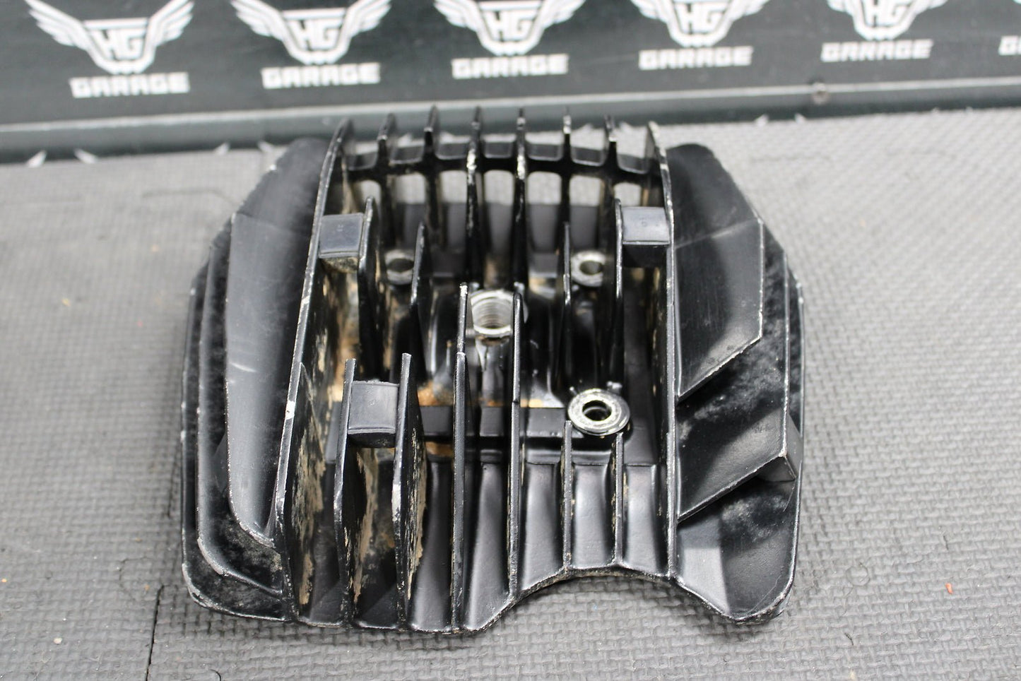 1991 YAMAHA RT180 90 - 98 OEM CYLINDER HEAD COVER DOME CHAMBER 5L9 - 11311 - 00 - hggarage