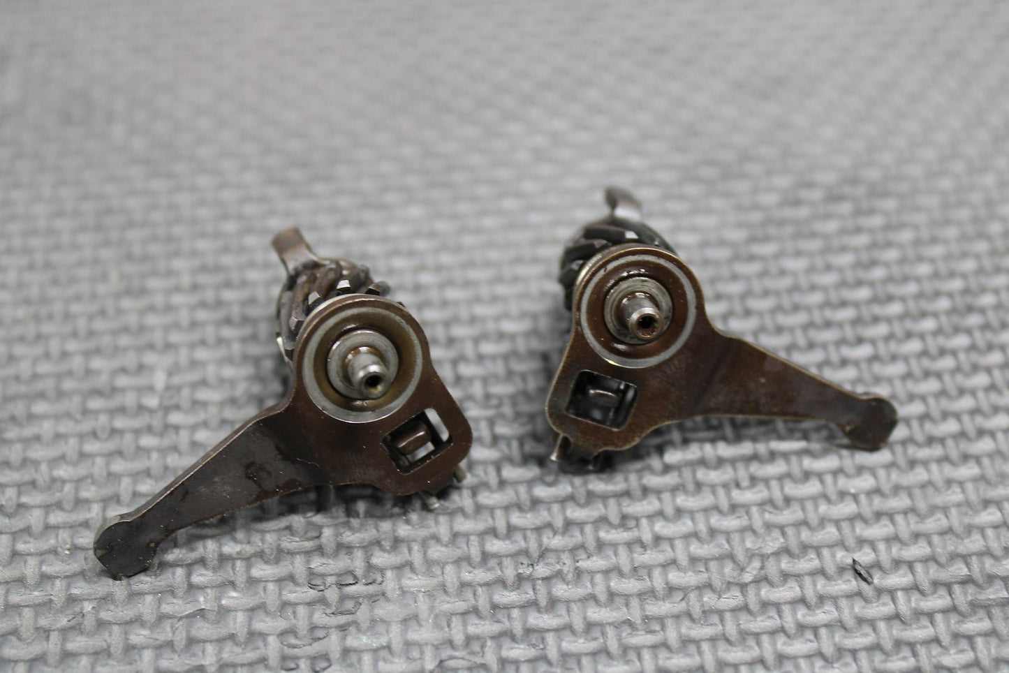 1997 93 - 97 HONDA CR125R OEM HPP POWERVALVE POWER VALVE PINION SHAFT VALVES ASSY - hggarage
