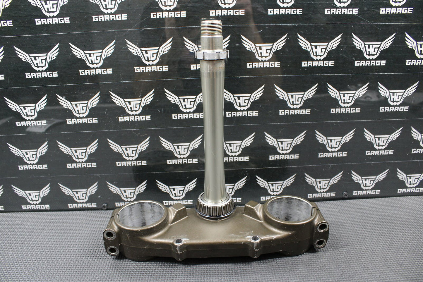 2007 2008 KAWASAKI KX250F OEM FRONT FORKS LOWER TRIPLE TREE STEERING STEM CLAMP - hggarage