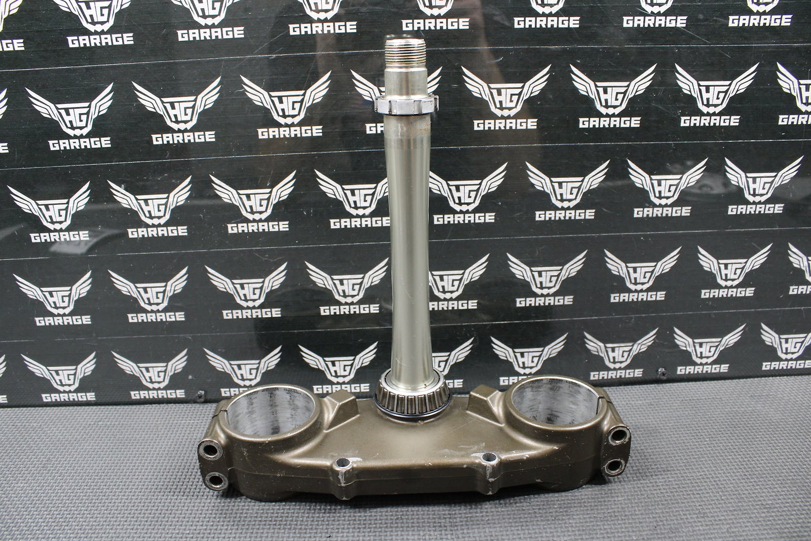 2007 2008 KAWASAKI KX250F OEM FRONT FORKS LOWER TRIPLE TREE STEERING STEM CLAMP - hggarage