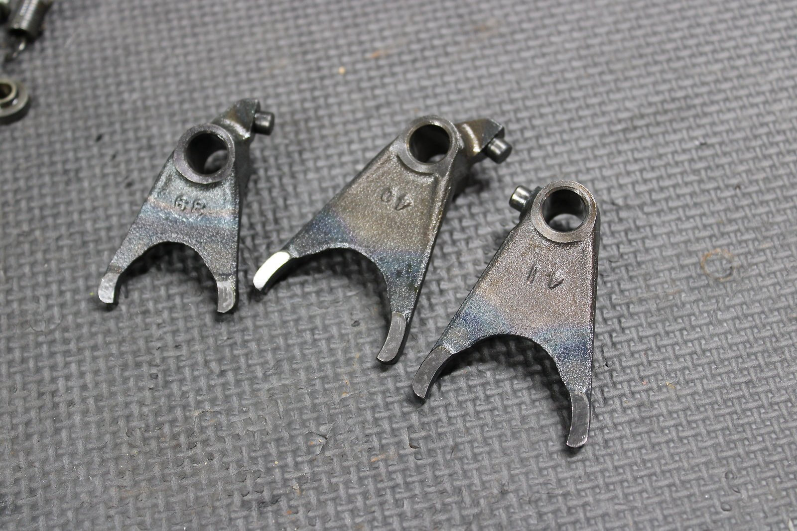 2001 KAWASAKI KX100 KX80 KX85 OEM ENGINE TRANSMISSION TRANNY ASSEMBLY GEARS - hggarage