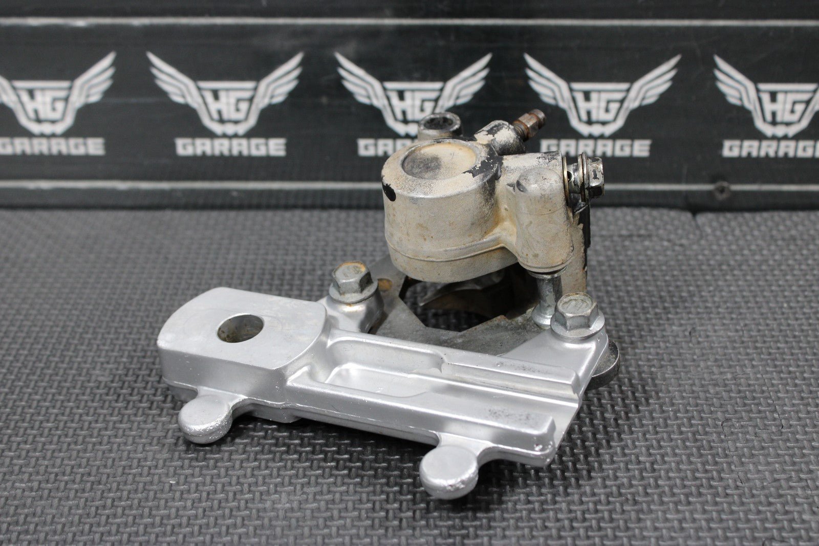 2001 SUZUKI RM80 OEM REAR BACK BRAKE CALIPER 69100 - 02B44 - 999 - hggarage