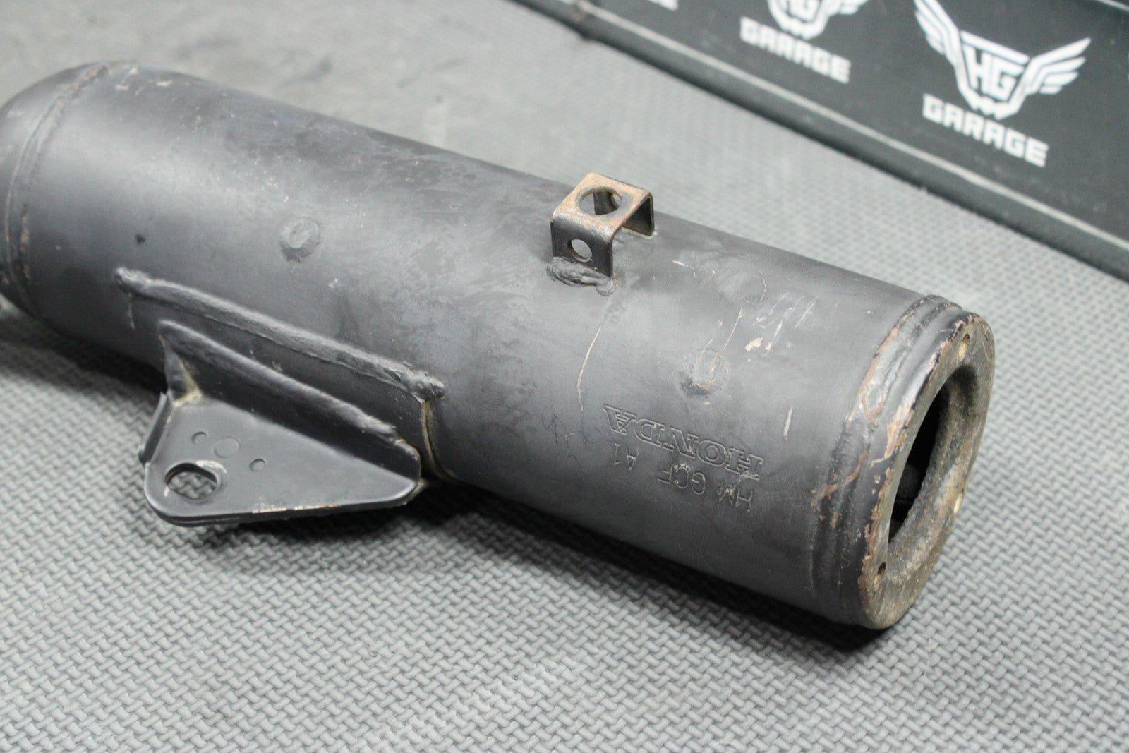 2003 97 - 03 HONDA XR70R OEM EXHAUST PIPE CHAMBER HEADER 18300 - GCF - A20 - hggarage