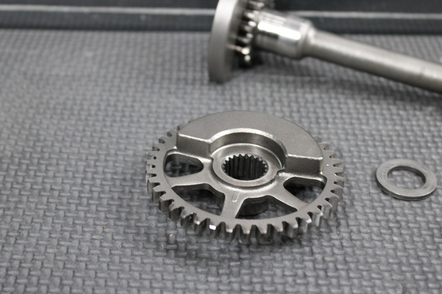 2007 06 - 08 HONDA CRF450R OEM COUNTER BALANCER CRANKSHAFT BALANCER SHAFT GEARS - hggarage
