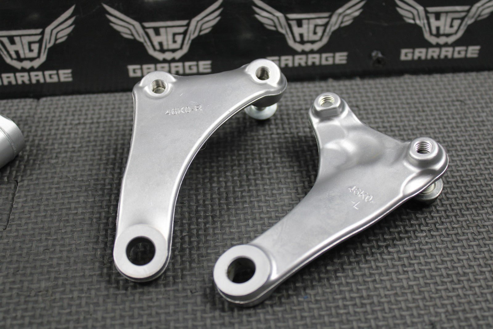 2019 SUZUKI 19 - 25 RMZ250 OEM ENGINE MOTOR MOUNT STAY HANGER BRACKETS UPPER LOWER - hggarage
