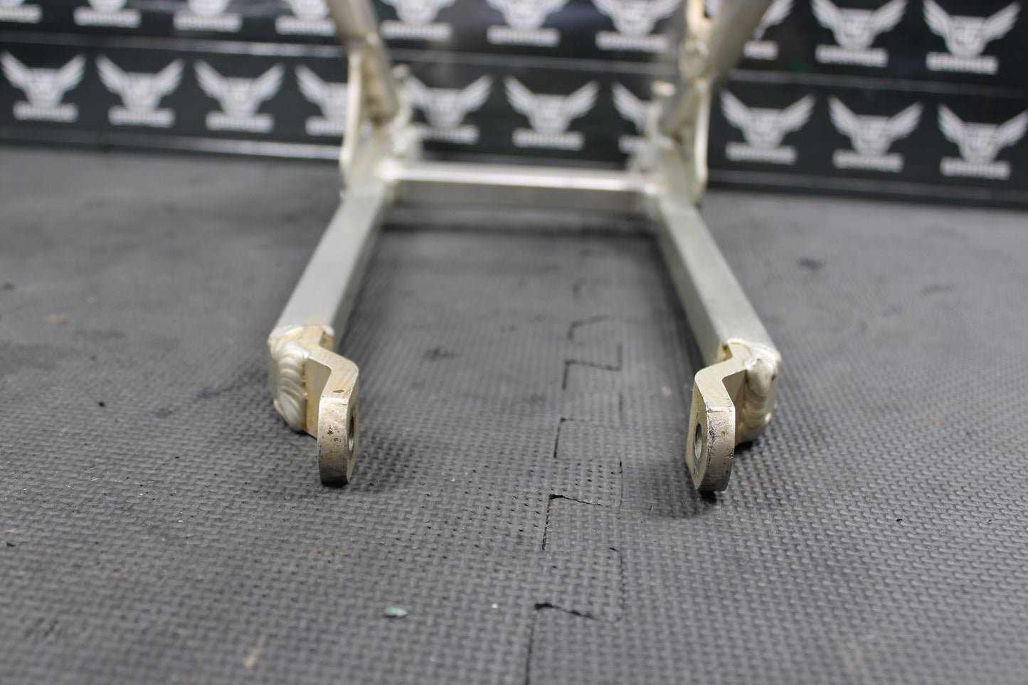 1999 SUZUKI 96 - 00 RM125 RM250 OEM REAR BACK SUB FRAME SUBFRAME 41200 - 36E00 - hggarage