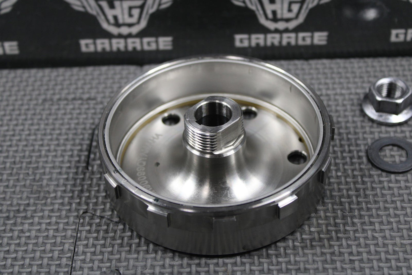 2020 YAMAHA 19 - 22 YZ450F OEM STATOR MAGNETO ROTOR FLYWHEEL BR9 - 81450 - 01 - 00 GOOD! - hggarage