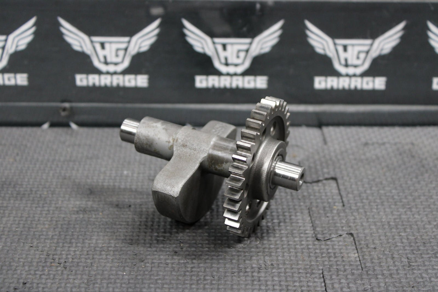 1990 Honda XR250R OEM Crankshaft Counter Balance Shaft Balancer Gear Weight - hggarage
