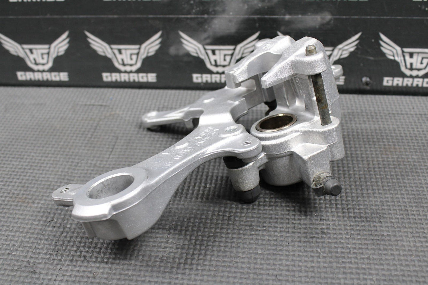 2014 KAWASAKI 04 - 18 KX250F OEM NISSIN REAR BACK BRAKE CALIPER 43080 - 0230 GOOD! - hggarage