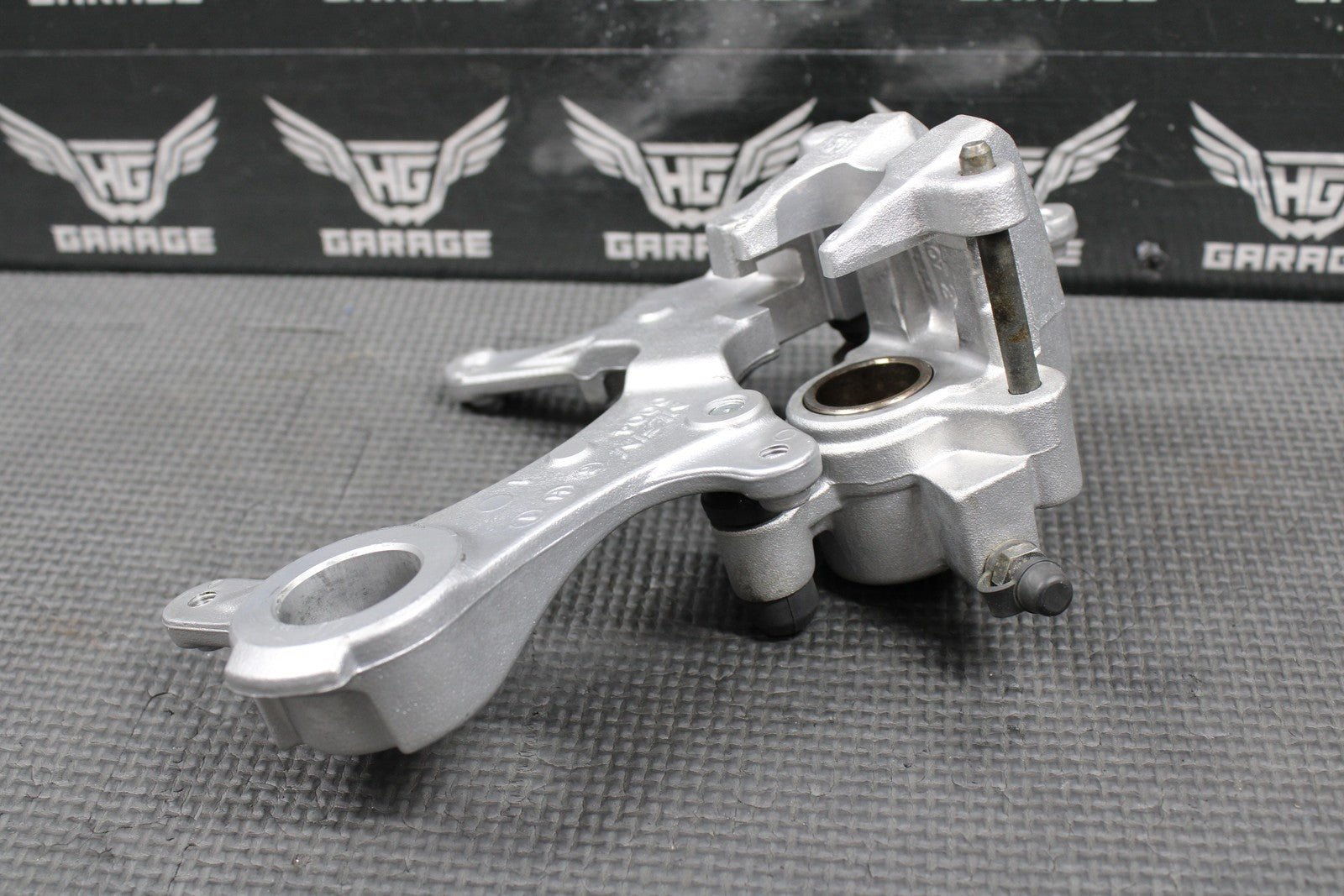 2014 KAWASAKI 04 - 18 KX250F OEM NISSIN REAR BACK BRAKE CALIPER 43080 - 0230 GOOD! - hggarage