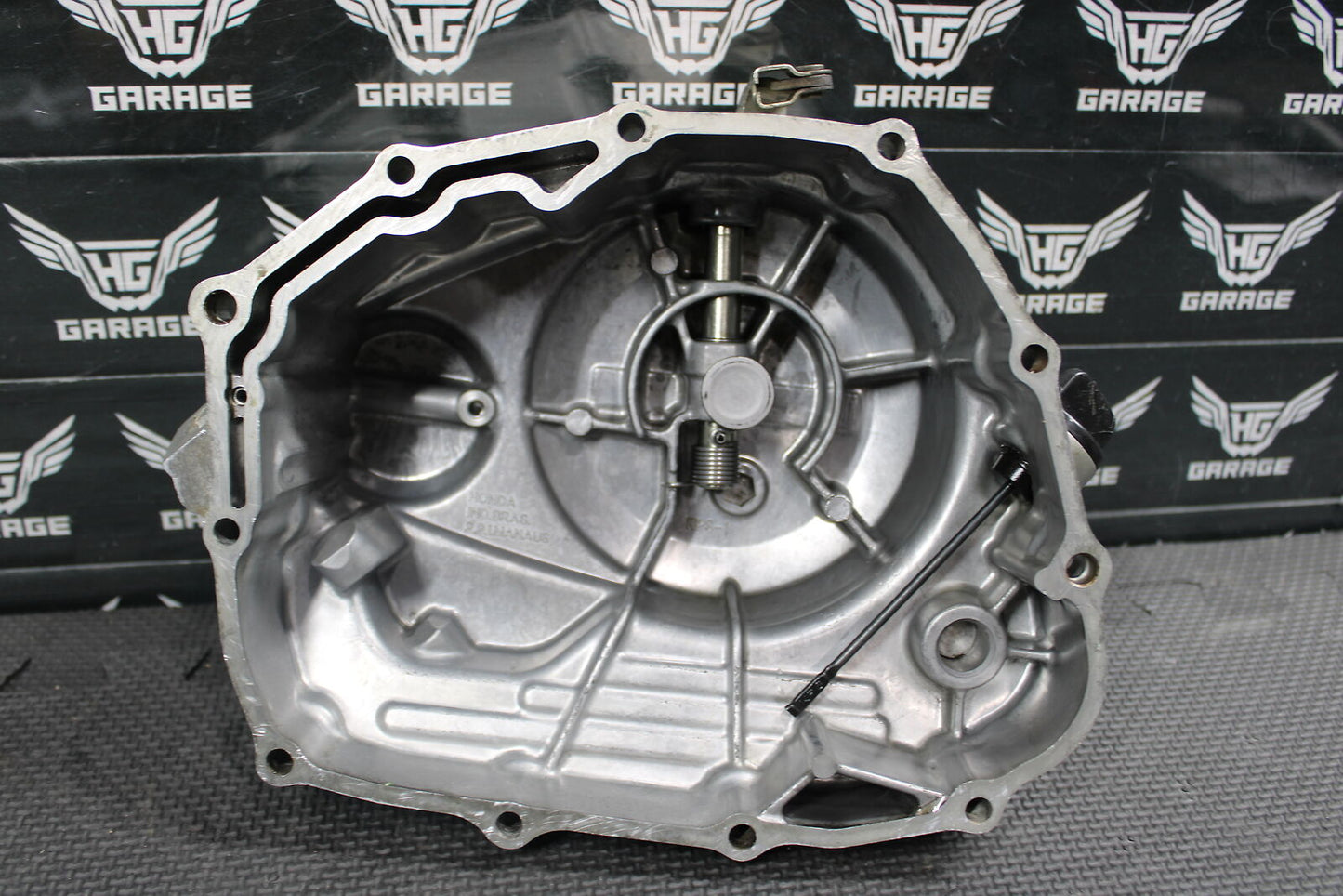 2005 HONDA CRF230F 03-09 ENGINE MOTOR SIDE CLUTCH COVER 11330-KPS-900