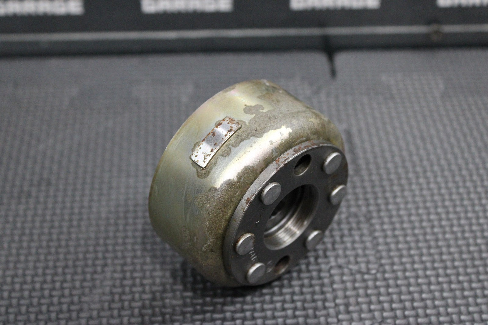 47518504