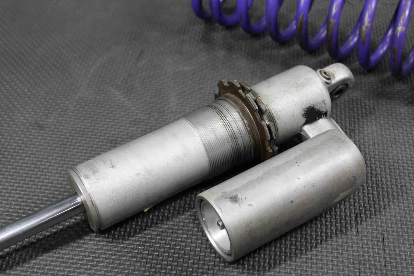 1997 KAWASAKI KX250 OEM REAR BACK SHOCK ABSORBER SUSPENSION NEEDS REBUILD! - hggarage
