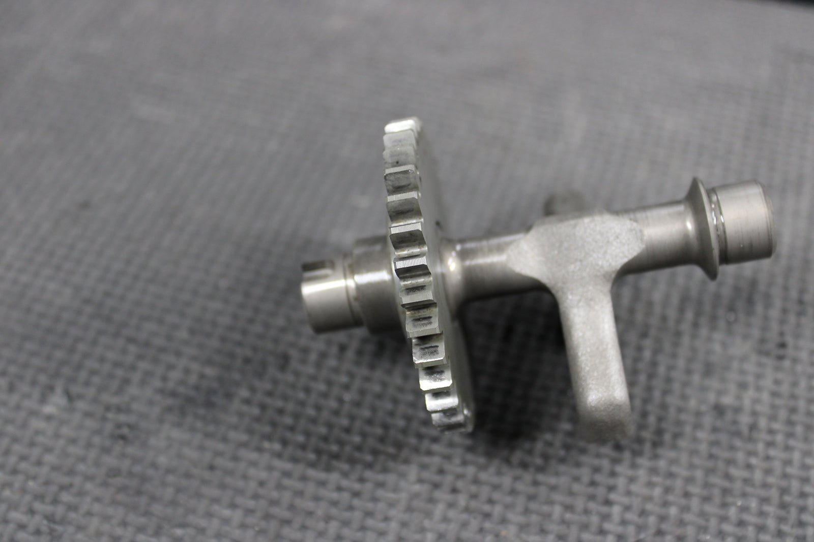 2003 YAMAHA TTR125 TTR125E OEM ENGINE MOTOR CRANKSHAFT BALANCER COUNTER BALANCER - hggarage