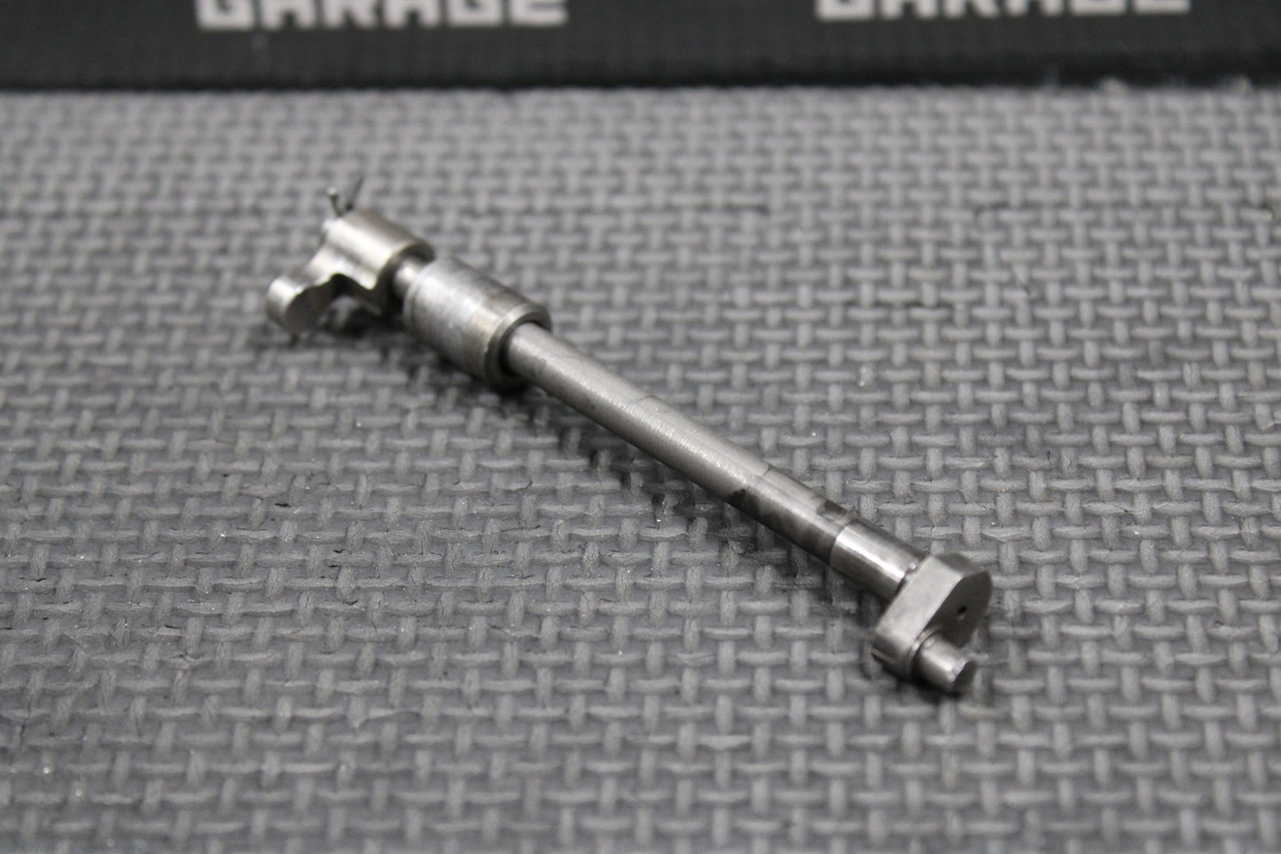 1988 88 - 91 HONDA CR250R OEM EXHAUST VALVE CAM SPINDLE & FOLLOWER 19351 - KS7 - 830 - hggarage