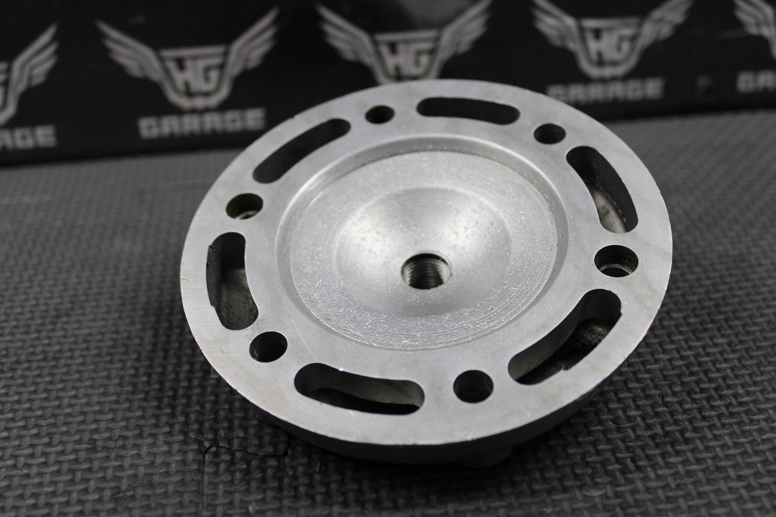 1996 YAMAHA YZ250 OEM 72MM BIG BORE CYLINDER HEAD COVER DOME 4SR - 11111 - 00 - 00 - hggarage