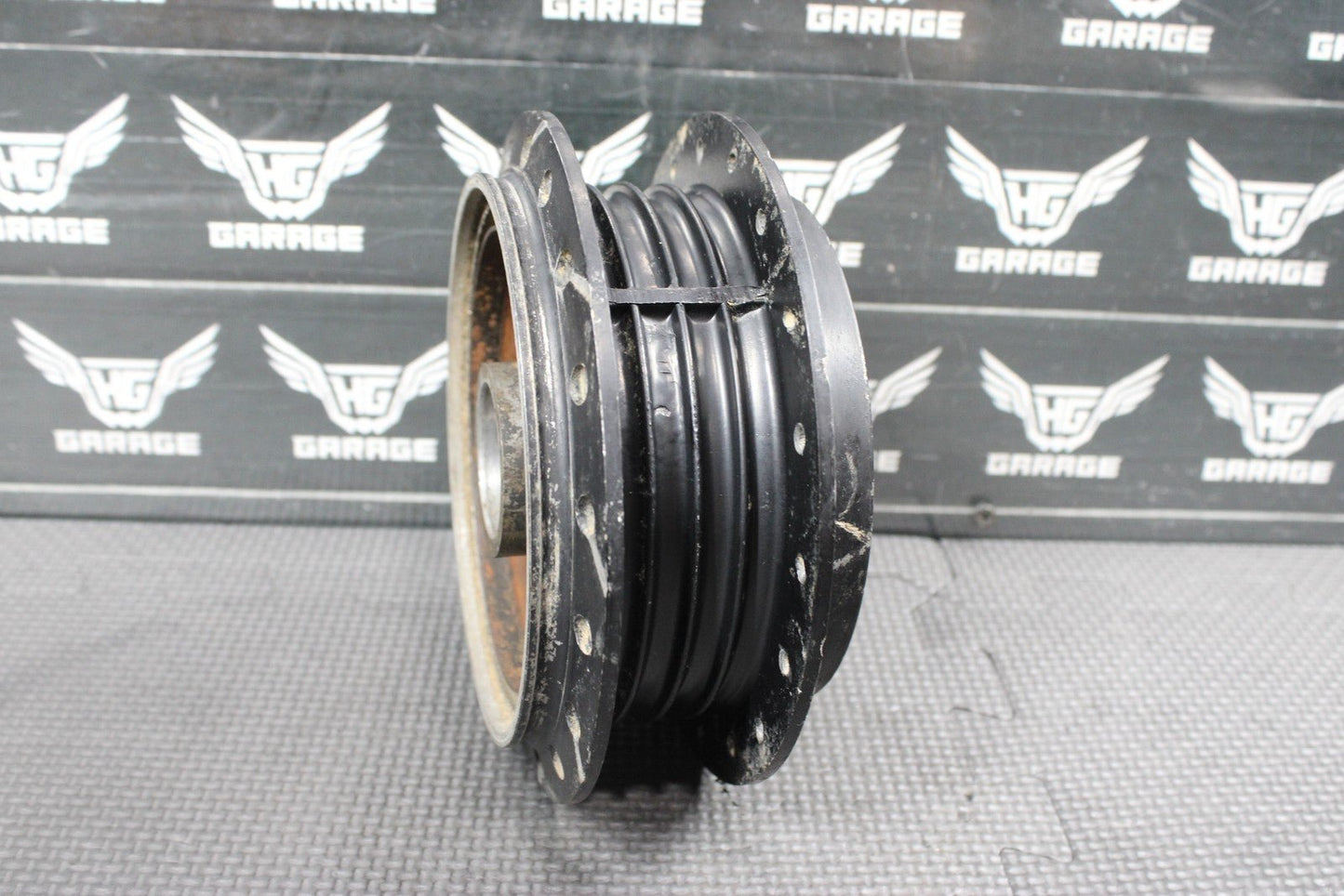 1997 93 - 98 YAMAHA RT100 OEM REAR BACK WHEEL RIM HUB 18A - 25311 - 00 - 98 - hggarage
