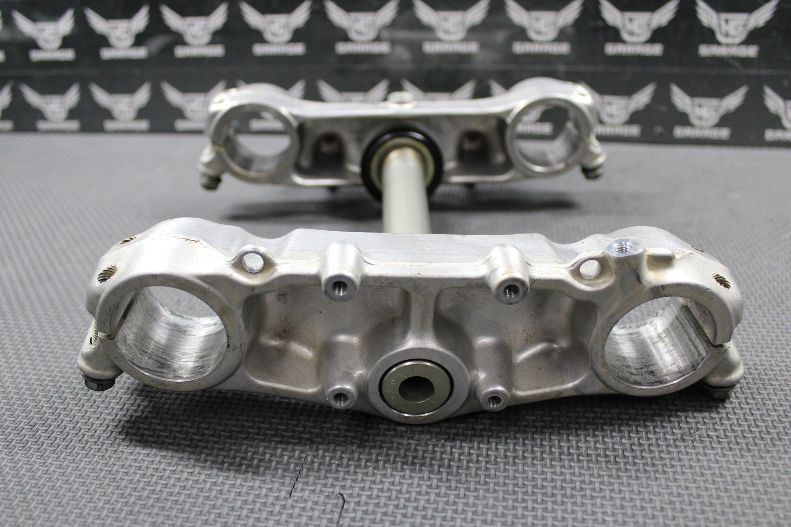 1988 HONDA CR250R OEM FRONT FORKS LOWER UPPER TRIPLE TREE STEM BAR CLAMP - hggarage