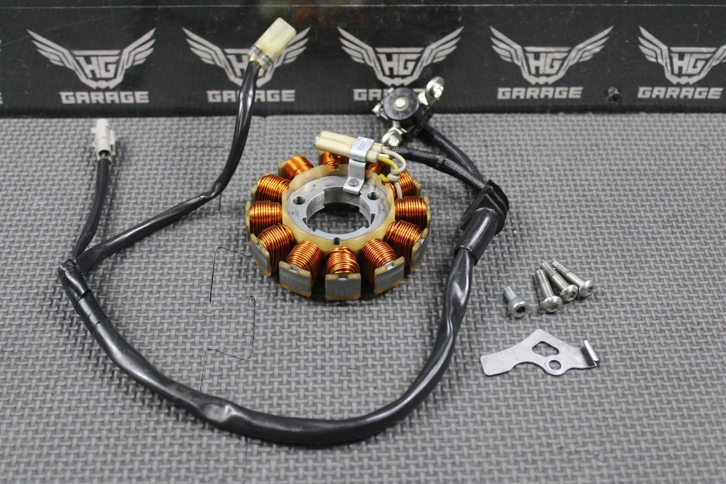 2020 YAMAHA 19 - 21 YZ250F YZ450F OEM STATOR MAGNETO GENERATOR BR9 - 81410 - 03 - 00 - hggarage