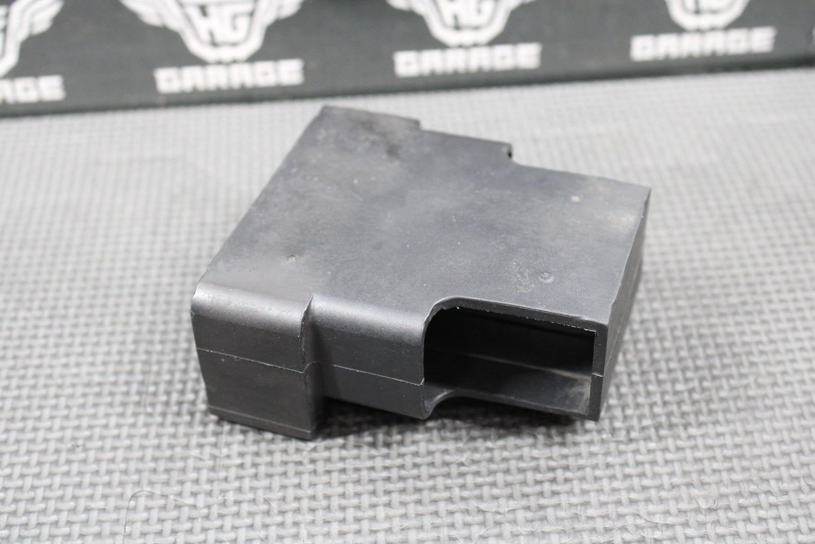 1999 HONDA CR125R CR250R OEM ECU CDI MODULE RUBBER MOUNT SLEEVE 30401 - KZ3 - J10 - hggarage