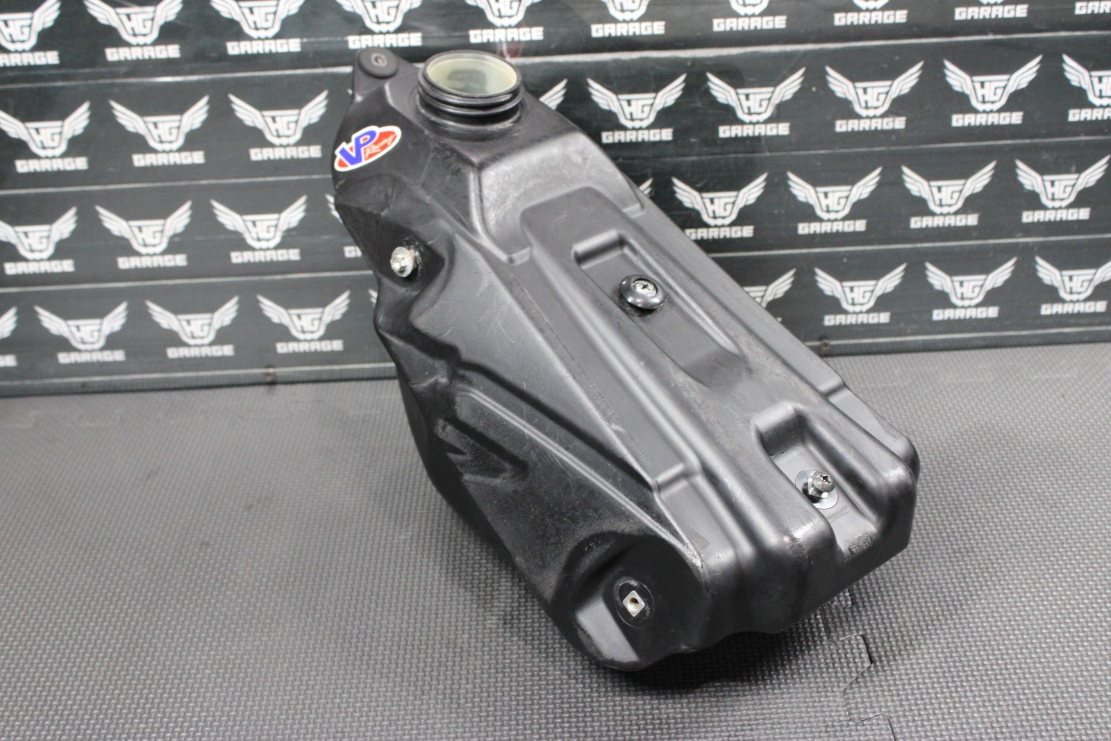 2014 KAWASAKI 13 - 16 KX250F OEM GAS TANK FUEL CELL PETROL RESERVOIR 51001 - 0735 - hggarage
