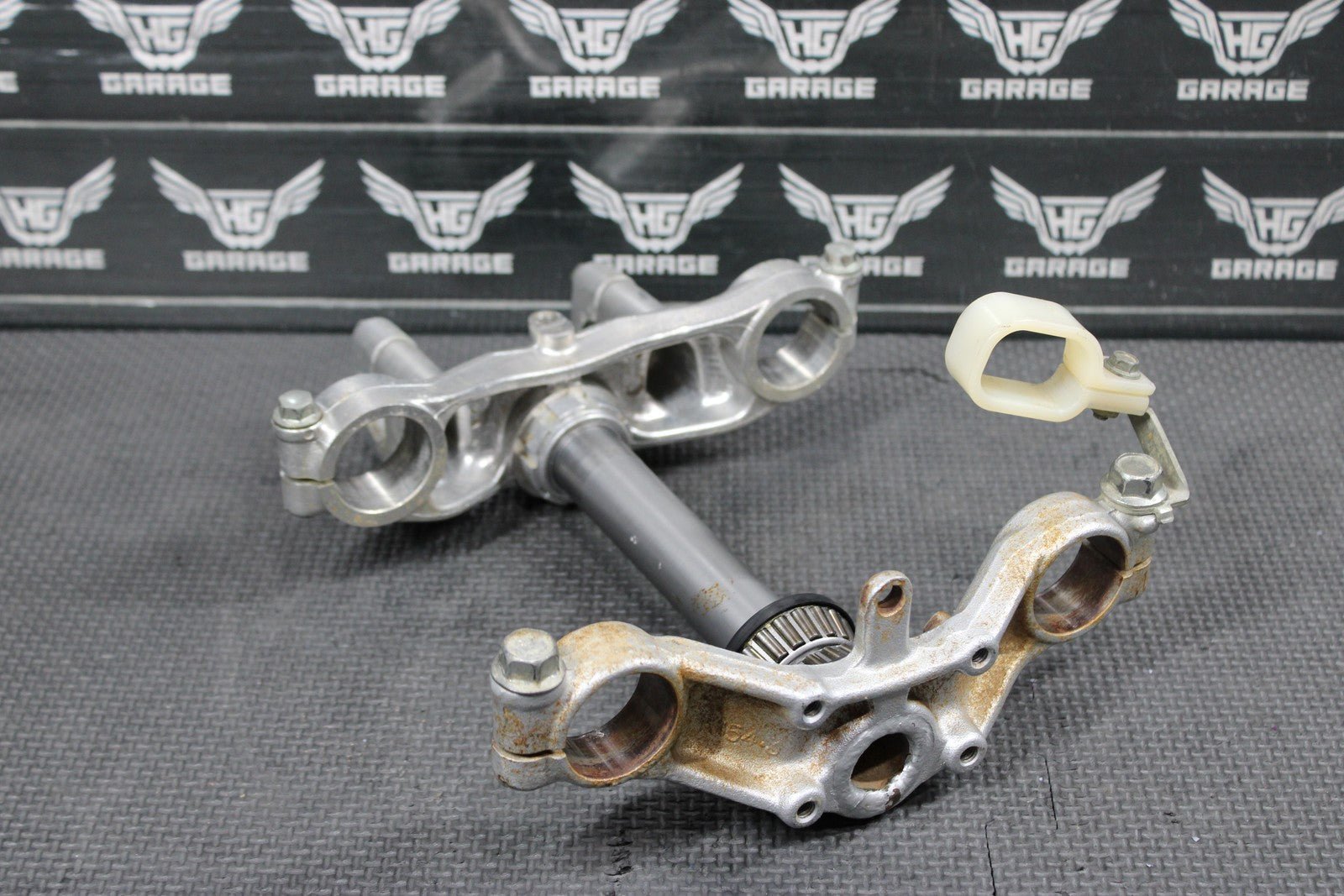 2004 00 - 04 KAWASAKI KX65 OEM FRONT FORKS LOWER UPPER TRIPLE TREE STEM CLAMP - hggarage