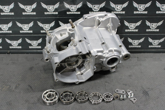 2016 KAWASAKI KX85 OEM LEFT RIGHT ENGINE MOTOR CRANKCASE CRANK - hggarage
