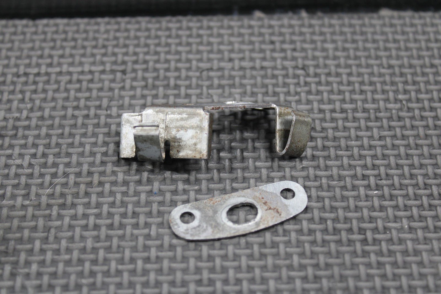 1995 93 - 96 HONDA CR250R OEM STATOR MAGNETO BASE BRACKETS IGNITION TIMING PLATE - hggarage