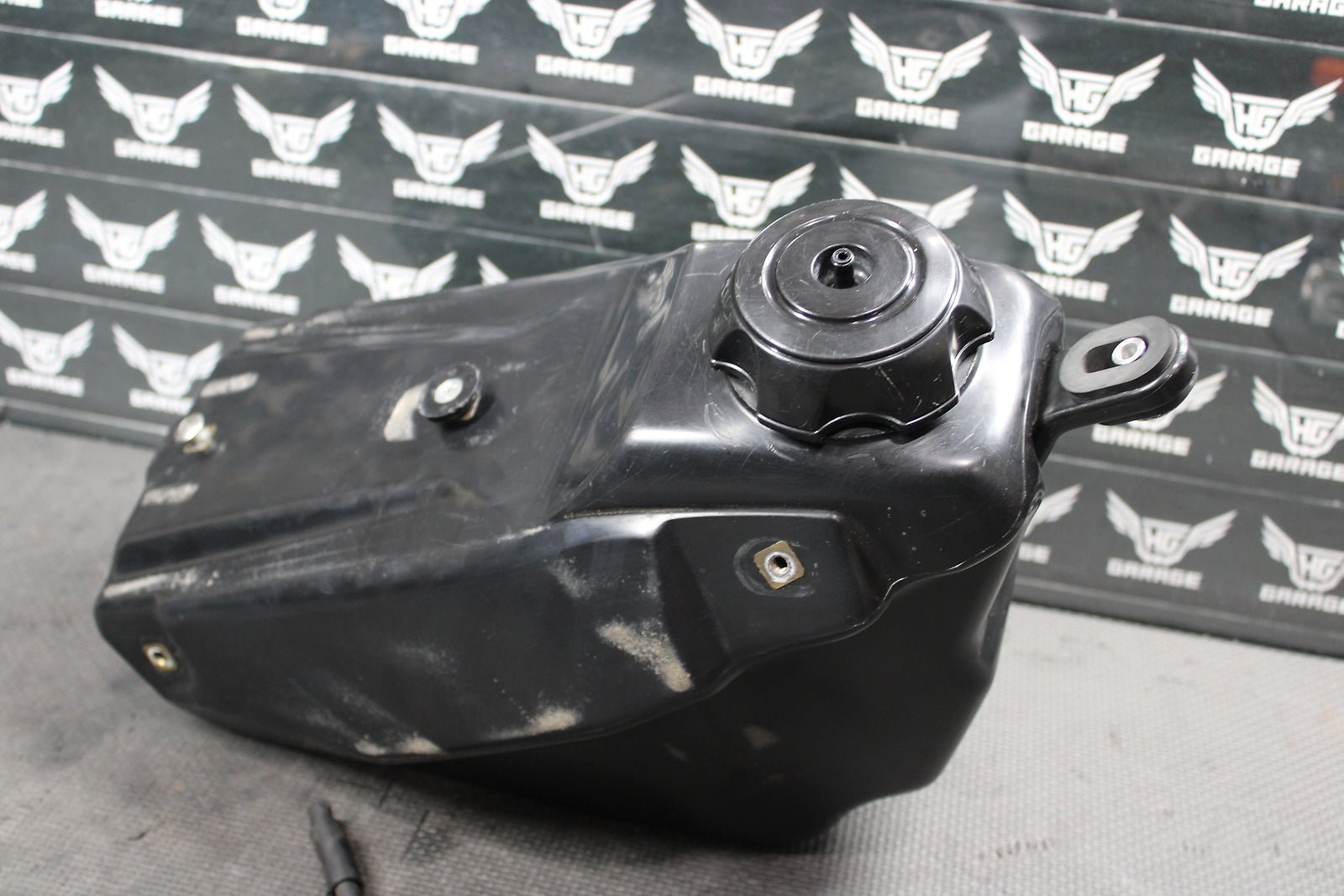 2003 Honda CRF450R OEM Gas Fuel Tank Cell Petrol Reservoir 17510 - Meb - 670 - hggarage