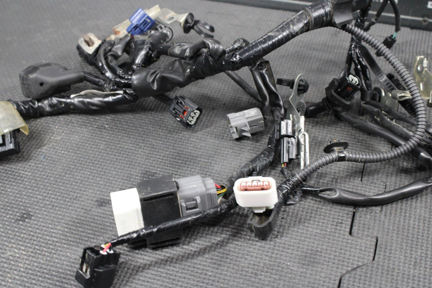2018 HONDA CRF250R OEM MAIN ENGINE WIRING HARNESS MOTOR WIRE LOOM 32100 - K95 - A20 - hggarage