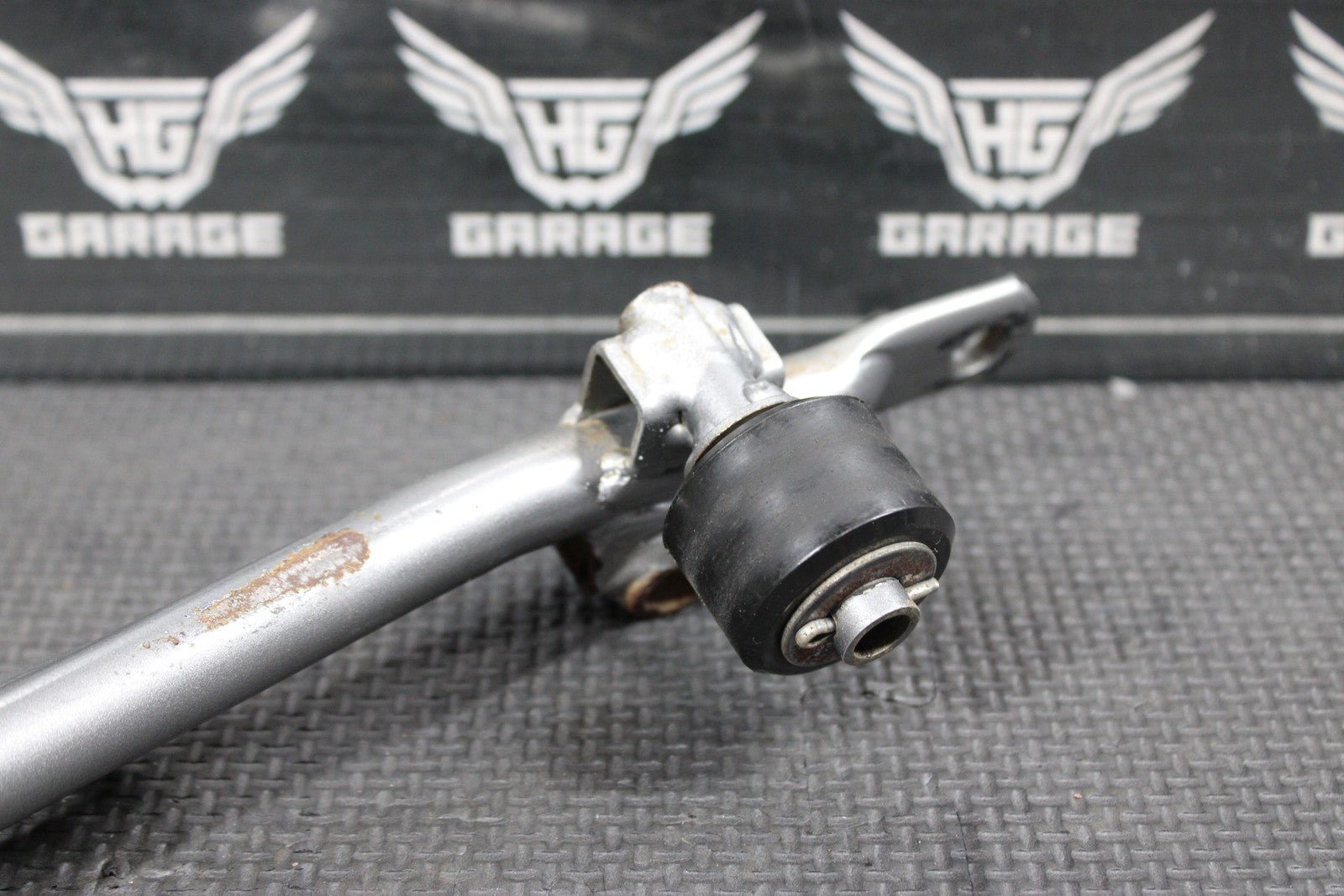 2004 KAWASAKI KX65 OEM REAR BACK SUB FRAME SUPPORT SUBFRAME BAR 32160 - 1611 - GD - hggarage