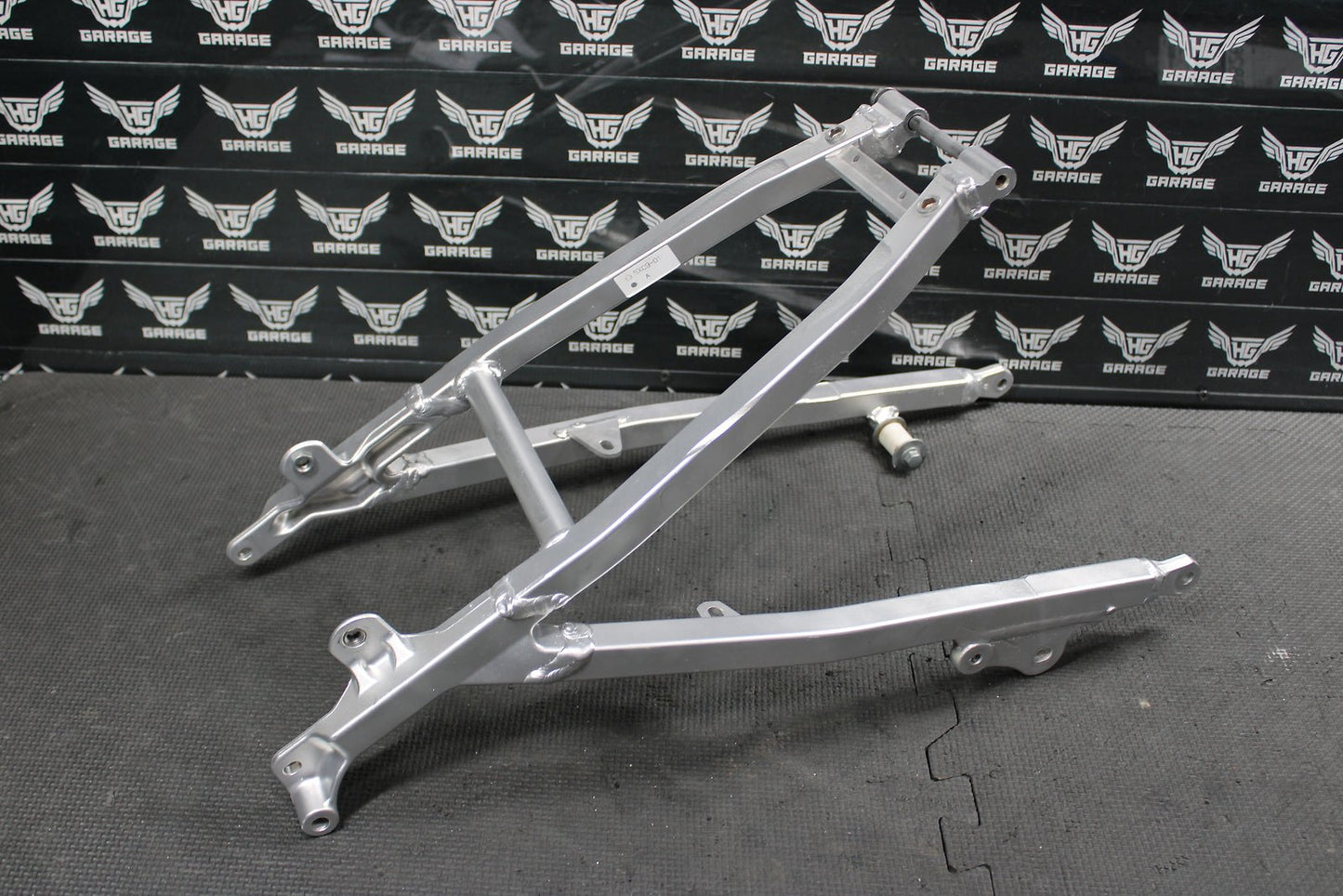 2006 Yamaha YZ250F YZ450F OEM Rear Back Sub Frame Subframe Rail 5XC - 21190 - 90 - 00 - hggarage