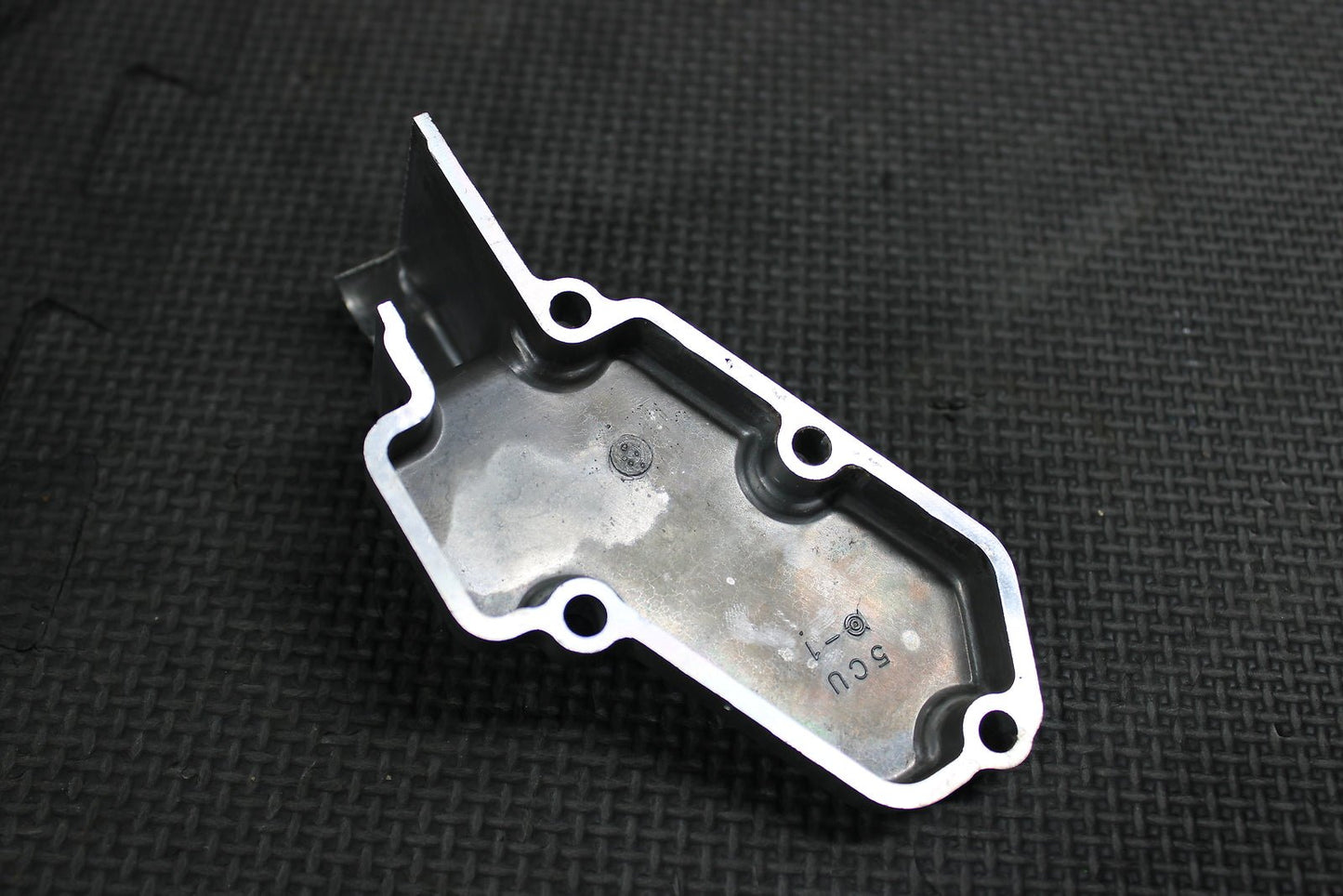 2017 Yamaha YZ250 OEM Engine Powervalve Linkage Governor Right Side Cover - hggarage