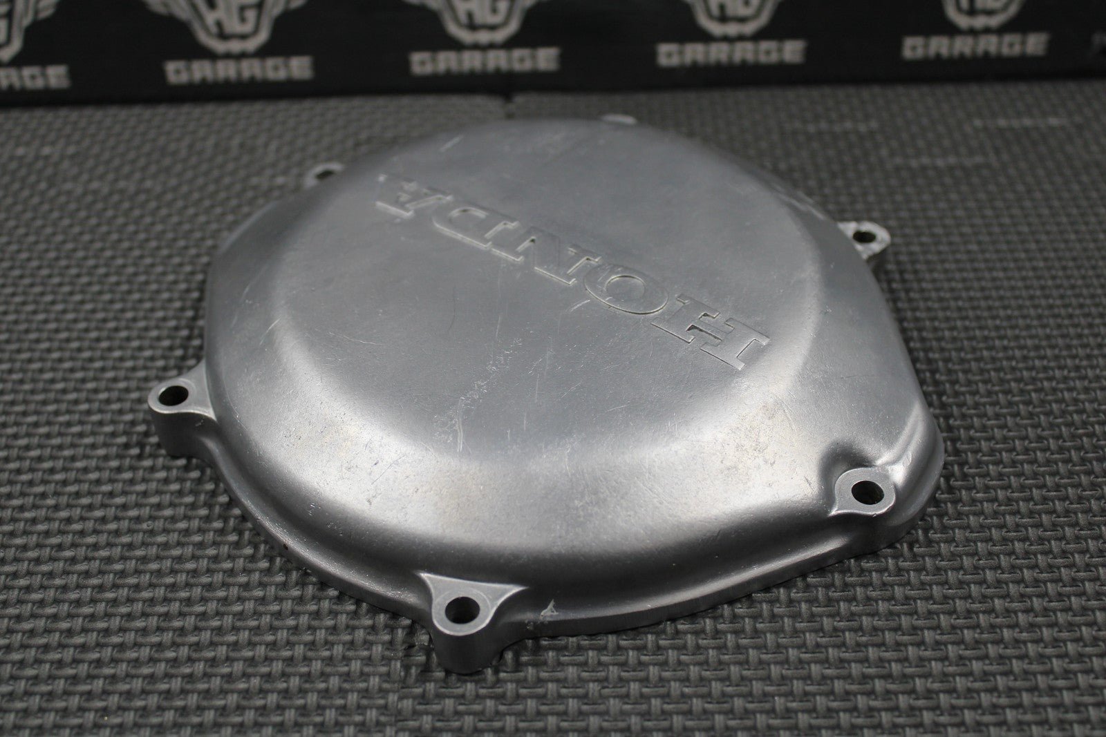 2001 HONDA 97 - 01 CR250R OEM RIGHT SIDE CASE OUTER CLUTCH COVER 11342 - KZ3 - B10 - hggarage