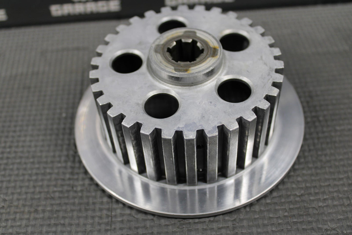 1992 90 - 93 KAWASAKI KX125 OEM CLUTCH BOSS CENTER HUB 13087 - 1120 2 - hggarage