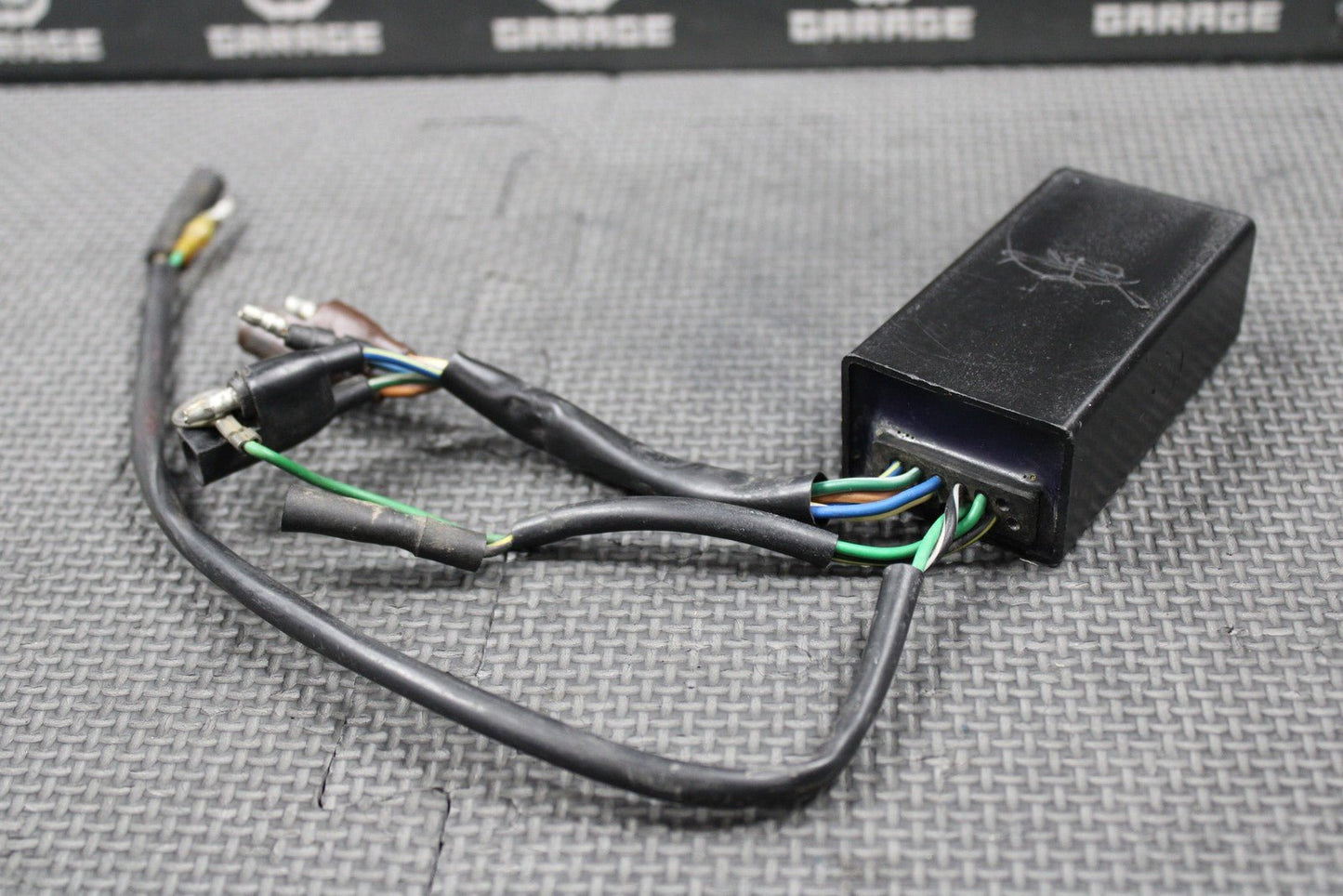 1988 HONDA CR125R OEM CDI ECU COMPUTER IGNITION UNIT BOX 30400 - KS6 - 830 NICE! - hggarage